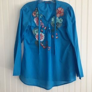 Johnny Was blue embroidered top SIZE XS